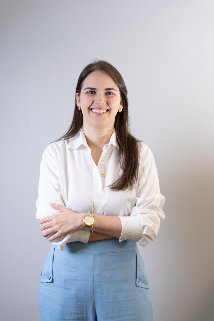 Renata de Farias Falangola